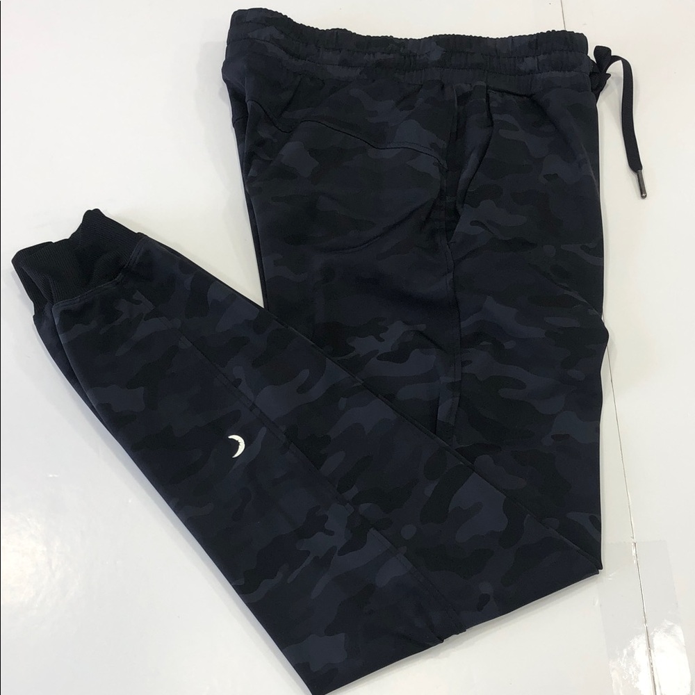 ZYIA Active Camo Joggers | Women’s XXS | Black & Gray | Front Pockets